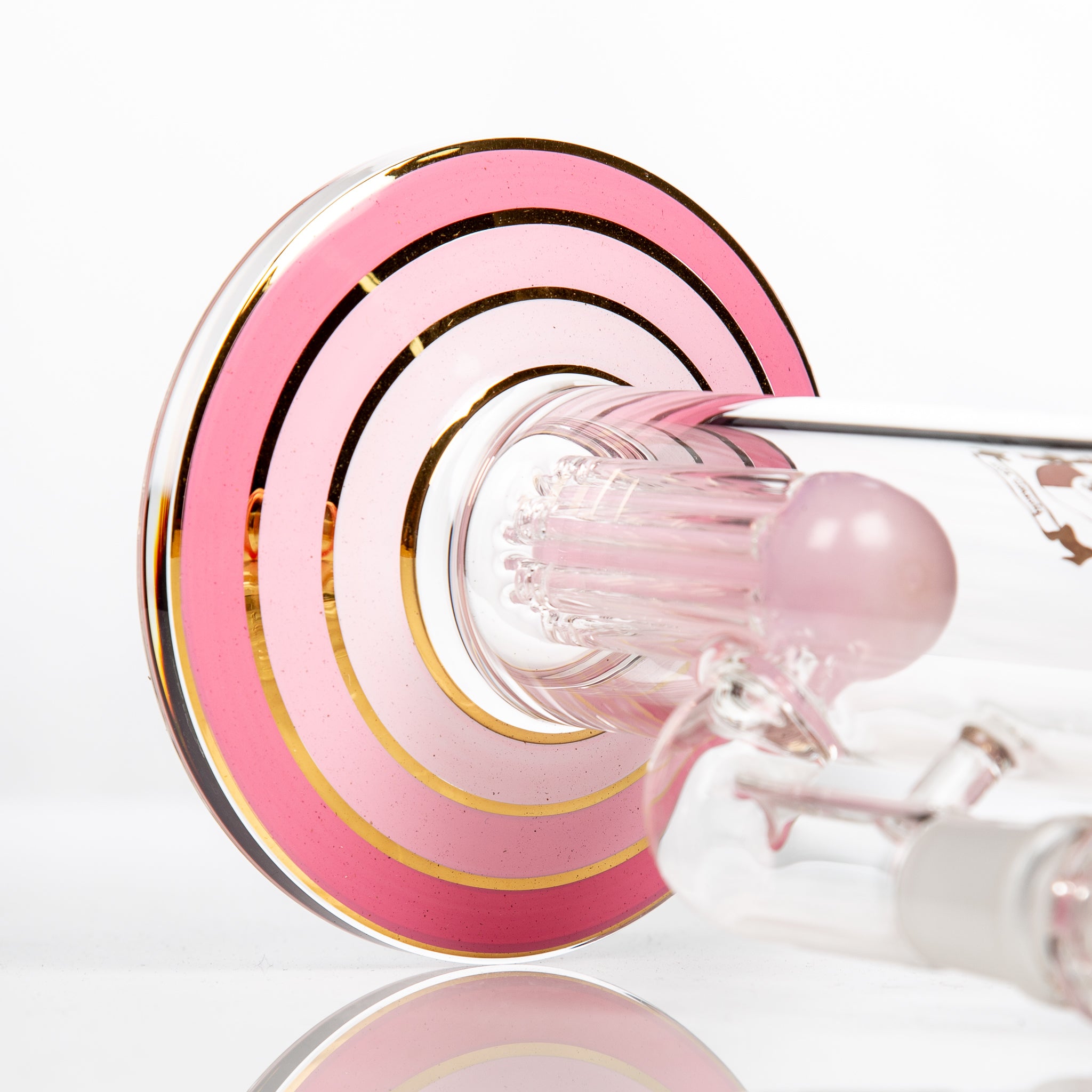 Base of Phoenix bong showing the gold strips.