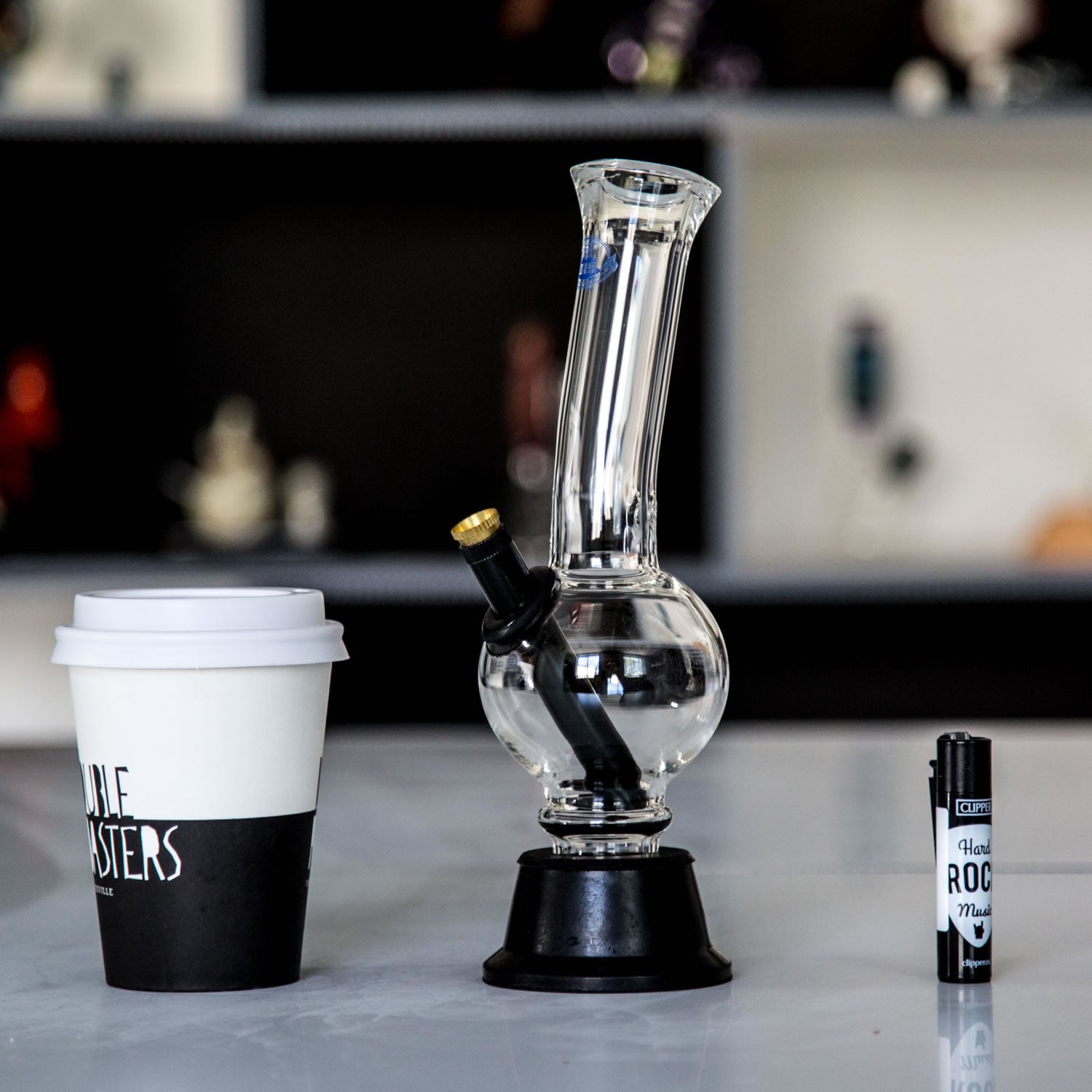 Agung bong sitting on table at easy bong shop in Australia.