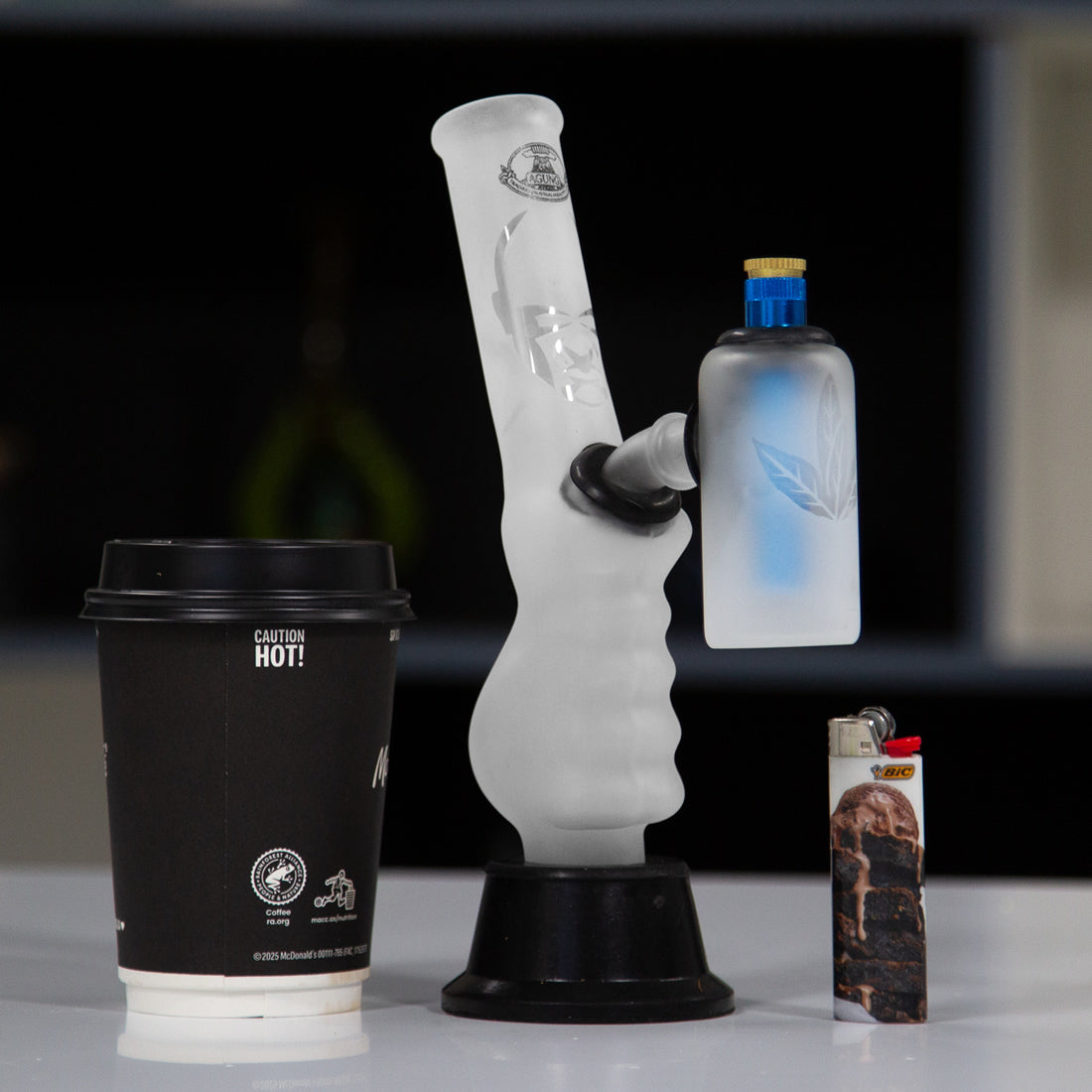 Agung Mini Gripper Frosted Bong W' Chamber 1145c 21cm