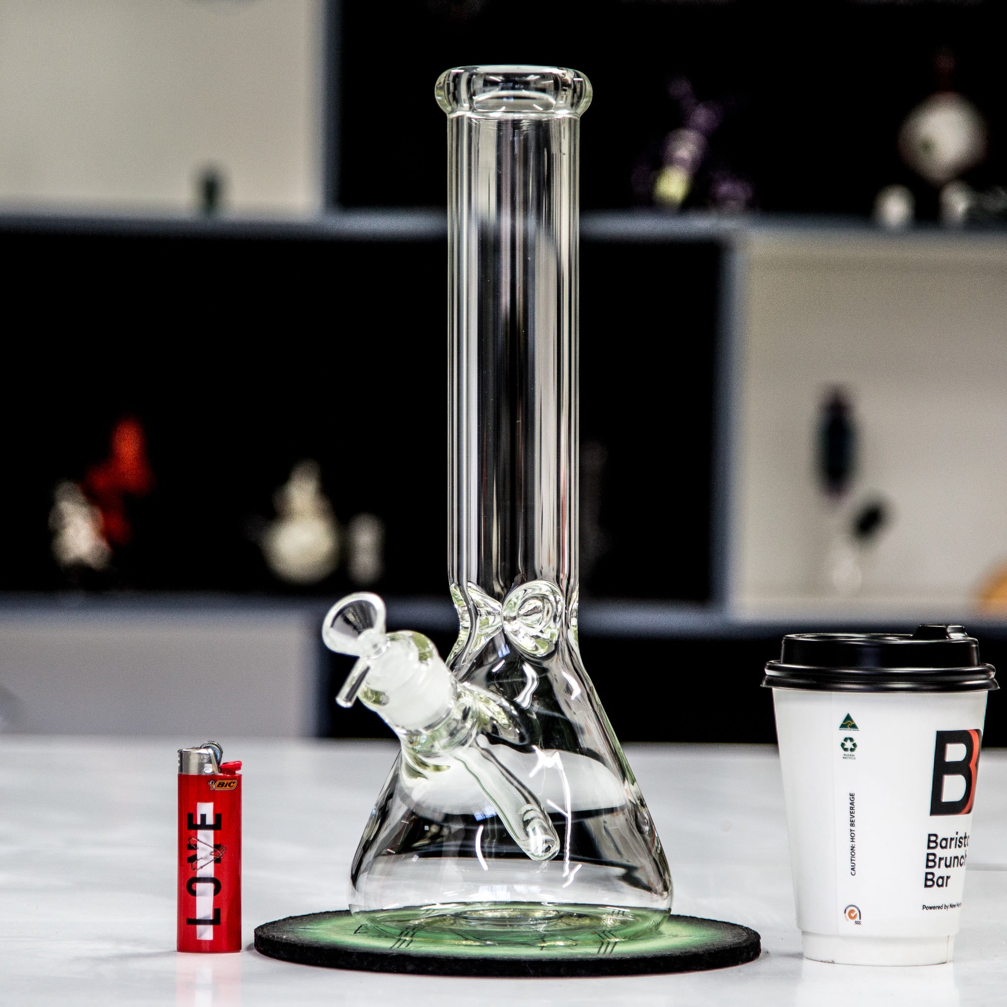Glass beaker bong at easy bong shop in Australia.