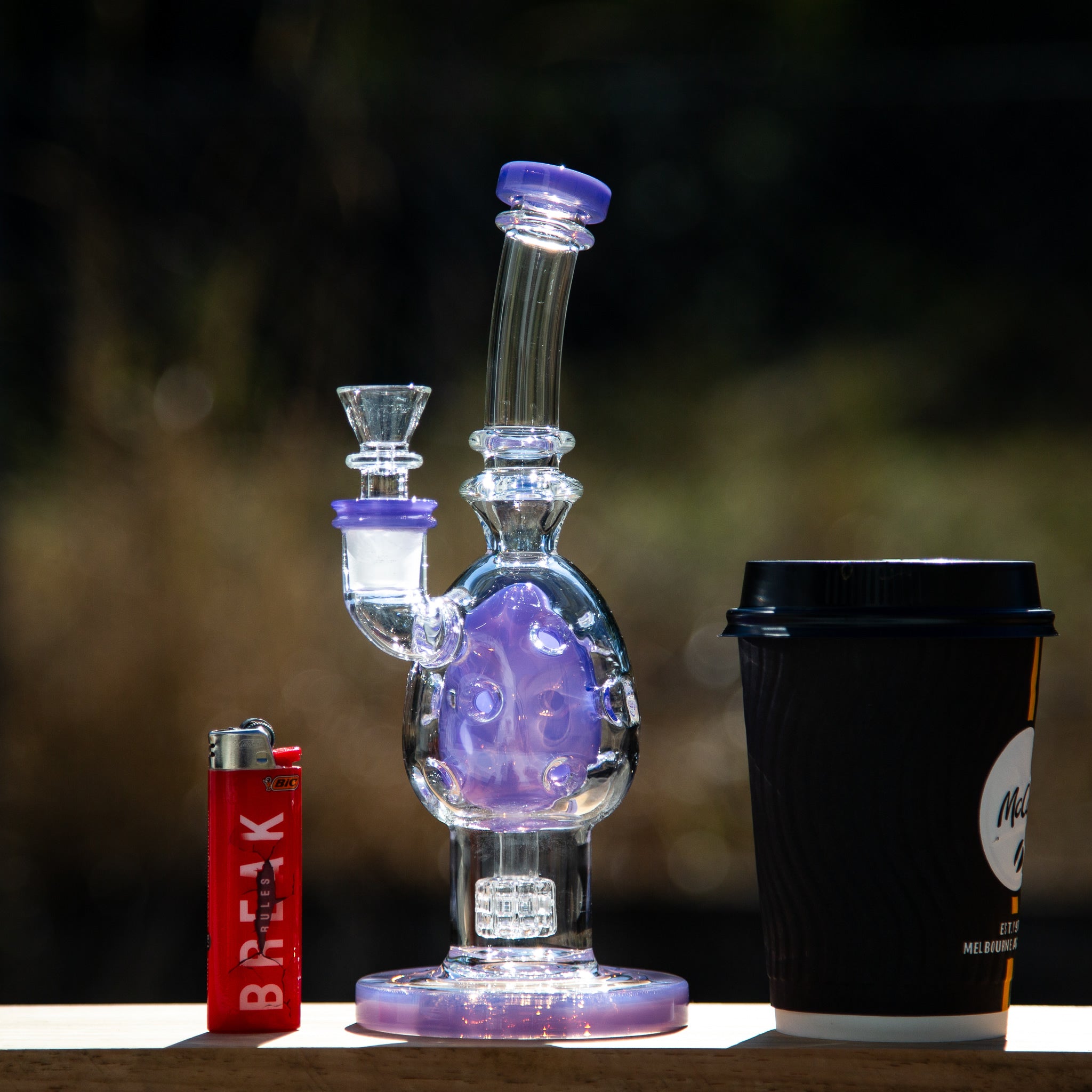 Cheap glass bong from Easy Bong Australia for use with legal medicinal cannabis.