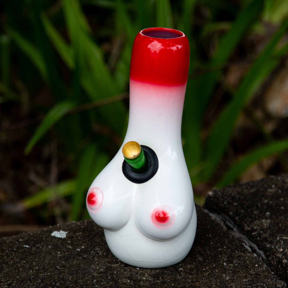 Agung Ceramic Boobs Bong 20cm White Red