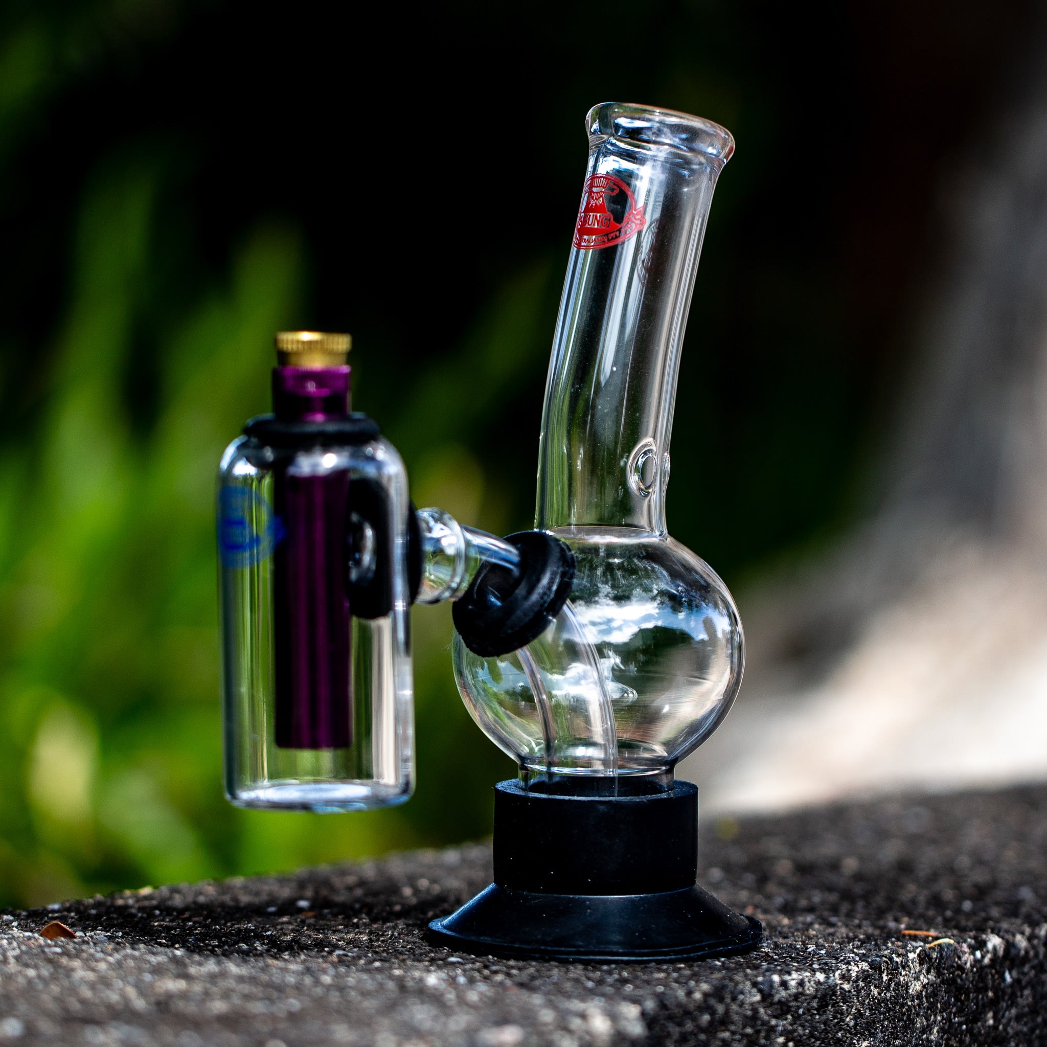 Small double chamber bong from Agung Australia with free shipping.