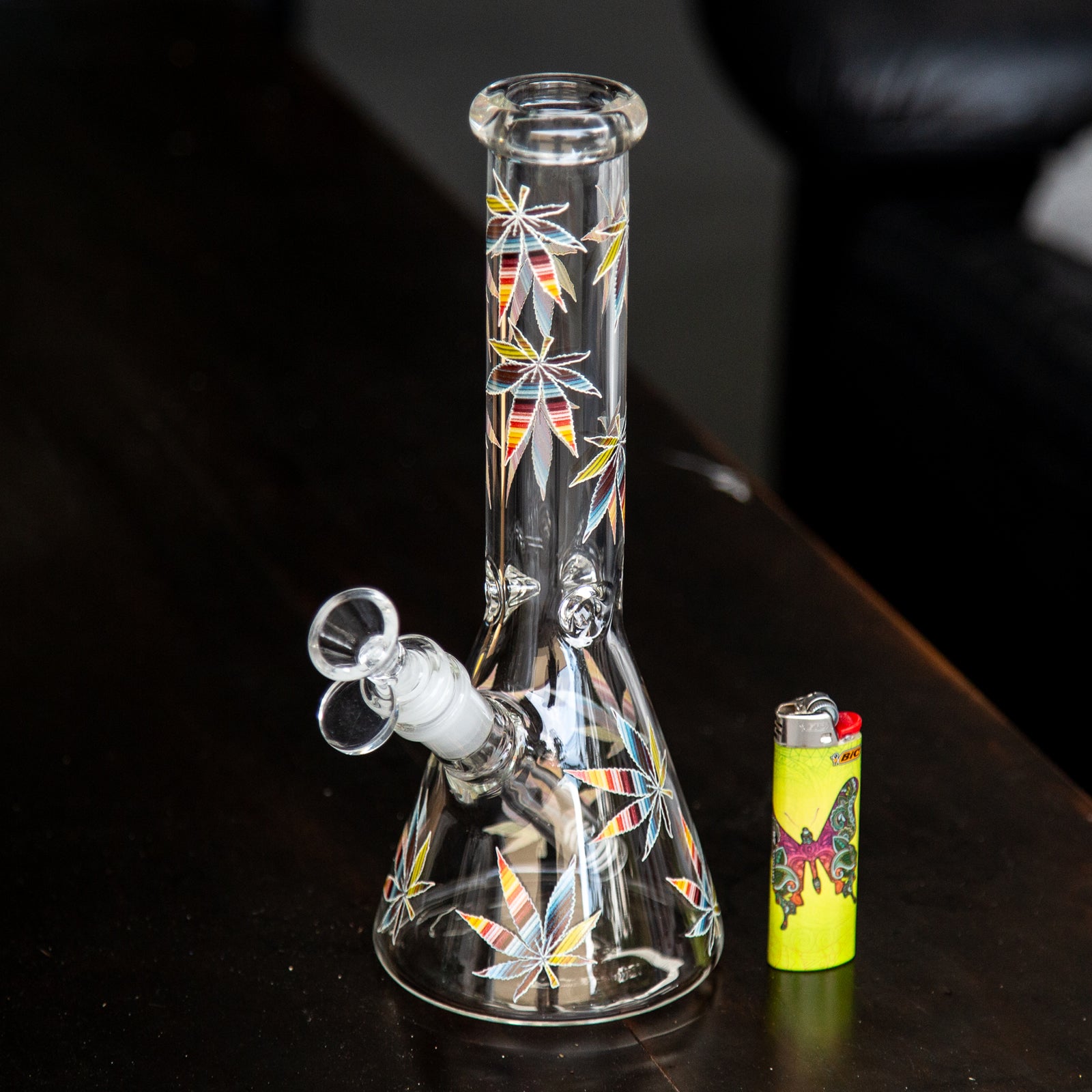 Leaf Glass Beaker Bong 25cm