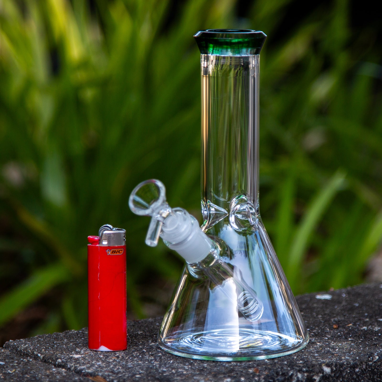 Easy Small Glass Beaker Bong 20cm